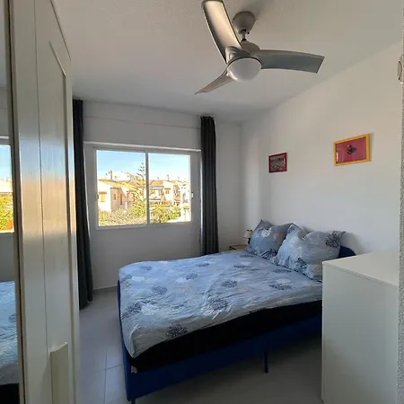 Apartman Spacious, Two-storey Paraiso Del Mar With Pool Torrevieja
