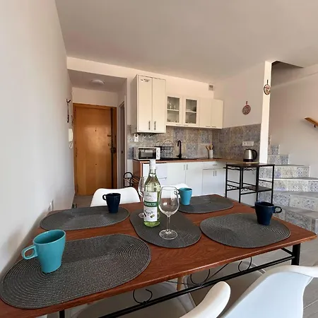 Spacious, Two-storey Paraiso Del Mar With Pool Torrevieja